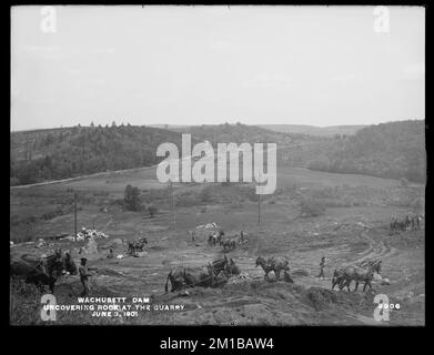 Barrage de Wachusett, grattoirs de mule couvrant la roche à la carrière, Boylston, Mass., 3 juin 1901 , ouvrages d'eau, barrages, chantiers de construction, carrières extrayant des complexes Banque D'Images