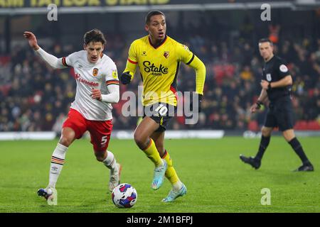 João Pedro #10 de Watford en action pendant le match de championnat de Sky Bet Watford vs Hull City à Vicarage Road, Watford, Royaume-Uni, 11th décembre 2022 (photo de Gareth Evans/News Images) Banque D'Images