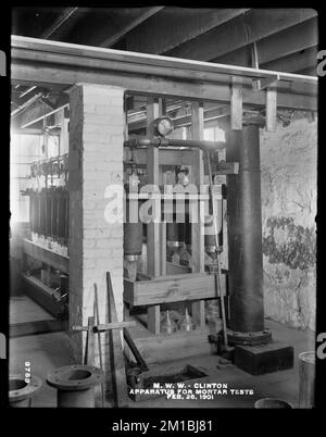 Wachusett Reservoir, Metropolitan Water Works Office, appareils pour essais au mortier, Clinton, Mass., 26 février 1901 , travaux d'eau, équipement pour le génie et le bâtiment, équipement d'essai Banque D'Images