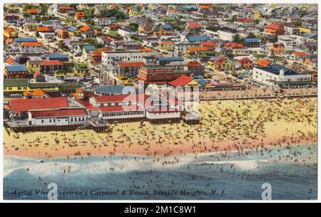 Vue aérienne Carousel et plage de Freeman, Seaside Heights, N. J., plages, villes, Tichnor Brothers Collection, cartes postales des États-Unis Banque D'Images