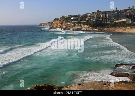 Plage Waves of Bronte - Sydney, Australie Banque D'Images