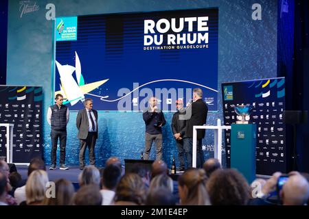 RHUM MULTI, Loïc ESCOPIER lauréat lors du Prix de la route du Rhum 2022 sur 10 décembre 2022 au salon nautique de Paris à Paris, France - photo Nicolas Pehe / DPPI Banque D'Images