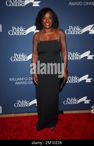 BEVERLY HILLS, CA - DÉCEMBRE 11 : alto Davis, au dîner annuel de prix William O. Douglas du conseiller public célébrant Viola Davis au Beverly Hilton de Beverly Hills, Californie, sur 5 décembre 2022. Crédit: Faye Sadou/MediaPunch Banque D'Images