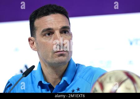 Lionel Scaloni, responsable argentin, lors d'une conférence de presse au Centre principal des médias, Doha, Qatar. Date de la photo: Lundi 12 décembre 2022. Banque D'Images