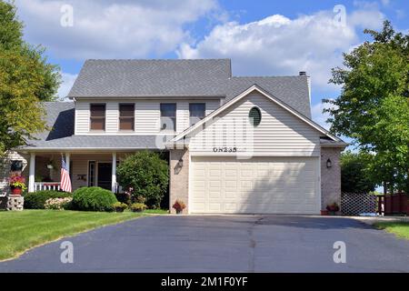 Winfield, Illinois, États-Unis. Une maison de banlieue assez typique de classe moyenne dans une banlieue de Chicago. Banque D'Images