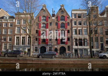 Vue sur les bâtiments du Reguliersgracht, Amsterdam. Banque D'Images