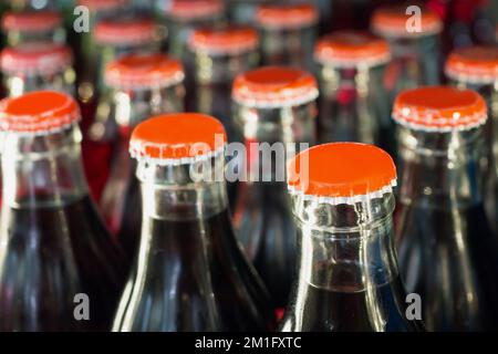 boissons non alcoolisées en fond de bouteille Banque D'Images
