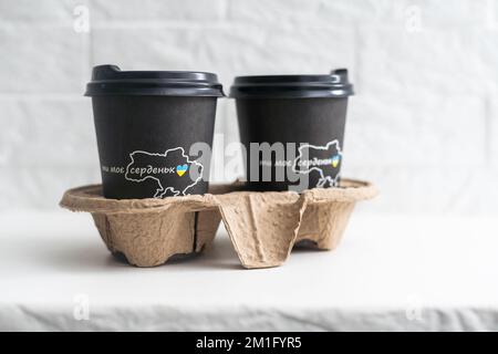 Kiev, Ukraine - 10 décembre 2022: Coupes avec l'image de l'Ukraine Banque D'Images