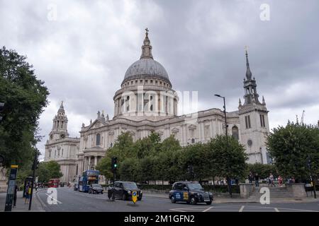 St Pauls Cathederal à Londres. Banque D'Images