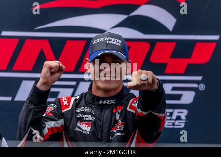 LINUS LUNDQVIST (26) remporte le championnat général de la série Indy Lights au circuit WeatherTech Laguna Seca de Monterey, en Californie. Banque D'Images