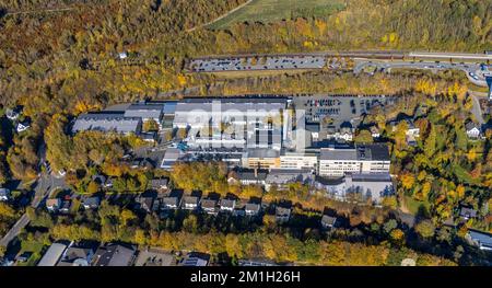 Vue aérienne, usine Oventrop Armaturen dans le district de Bigge à Olsberg, pays aigre, Rhénanie-du-Nord-Westphalie, Allemagne, DE, Europe, entreprise commerciale Banque D'Images