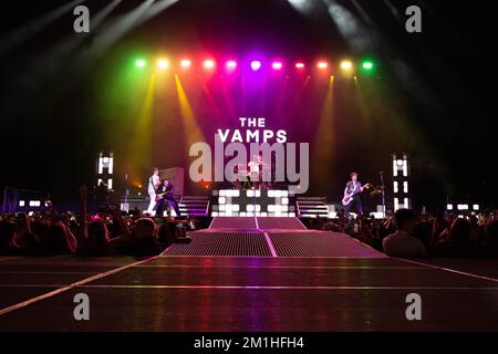 Les VAMPS se sont produit à OVO Hydro à Glasgow le 8th décembre 2022 Banque D'Images