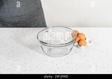 Simple gâteau à la vanille en boîte Banque D'Images