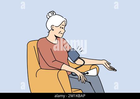 Femme plus âgée assise sur une chaise mesurant la tension artérielle avec un tonomètre. Grand-mère mature vérifier l'état de santé effectuer des mesures avec un appareil électronique. Illustration vectorielle. Illustration de Vecteur