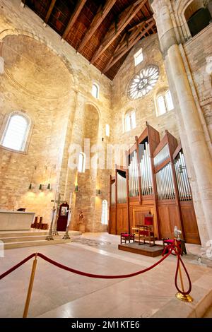 Pouilles Italie. Trani. Basilique Cattedrale Beata Maria Vergine Assunta dédiée à Saint-Nicolas Banque D'Images