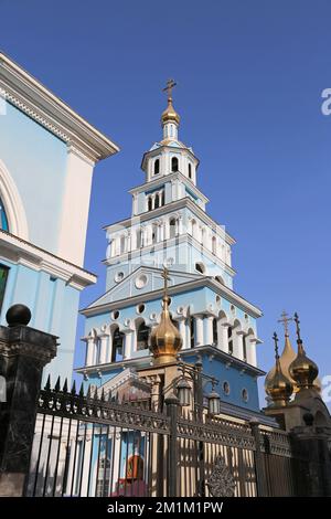 Sainte Assomption Cathédrale orthodoxe russe, rue Nukus, Tachkent Sud, province de Tachkent, Ouzbékistan, Asie centrale Banque D'Images