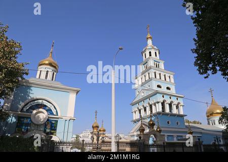 Sainte Assomption Cathédrale orthodoxe russe, rue Nukus, Tachkent Sud, province de Tachkent, Ouzbékistan, Asie centrale Banque D'Images