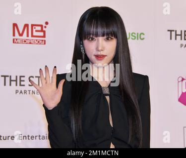 Nagoya, Japon. 13th décembre 2022. La chanteuse sud-coréenne Choi Ye-na assiste à l'événement de tapis rouge pour « 2022 AAA (Asia Artist Awards) » à Nagoya, préfecture d'Aichi, Japon, mardi, 13 décembre 2022. Photo par Keizo Mori/UPI crédit: UPI/Alay Live News Banque D'Images