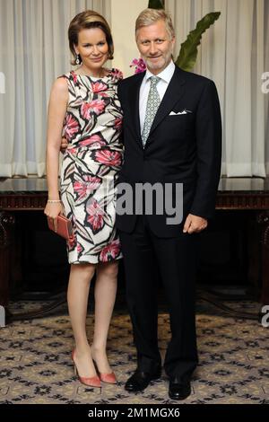 20110623 - NEW YORK, ETATS-UNIS : Prince héritier Philippe de Belgique, et Princesse Mathilde de Belgique photographiée à la réception belge le deuxième jour de la mission économique aux Etats-Unis, jeudi 23 juin 2011. BELGA PHOTO DIRK WAEM Banque D'Images