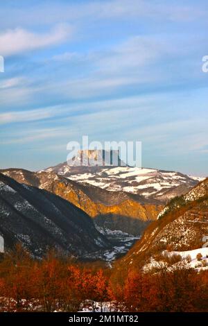 Paysage Pietra di Bismantova Italie Banque D'Images