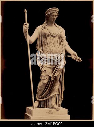 Barberini Hera , Antiquités, Sculpture, Déesses, Déité romaine Juno, Hera la divinité grecque. Collection Nicholas Catsimpolas Banque D'Images