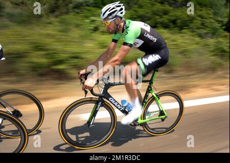 Belgian Maarten Wynants of Belkin Pro Cycling Team photographié lors d'une session d'entraînement avant le « Grand départ » de l'édition 2013 de la course cycliste Tour de France, à Porto-Vecchio, France, jeudi 27 juin 2013. L'édition 100th du Tour de France commence avec la scène Porto-Vecchio - Bastia. Banque D'Images