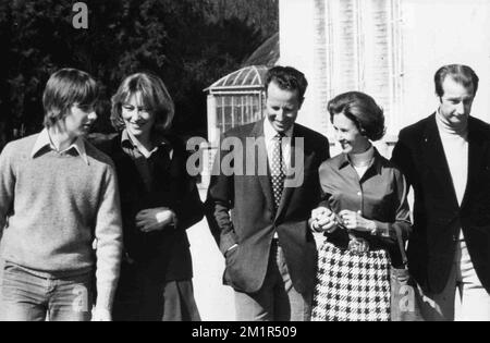 Le roi Baudouin, le prince Albert, la reine Fabiola, le prince Philippe et la princesse Paola à Laeken. (ARCHIVES BELGA) Banque D'Images