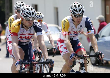 Frederik Willems Belge de Lotto - Belisol et Jurgen Roelandts Belge de Lotto - Belisol photographiés pendant la dixième étape du Tour de France, 197km de Saint-Gildas-des-Bois à Saint-Malo, France. Banque D'Images