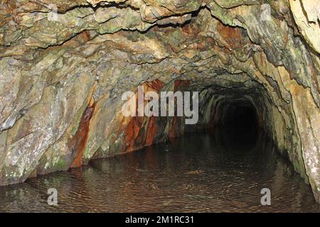 Mine Adit, mine Cwmorthin, Snowdonia, pays de Galles Banque D'Images