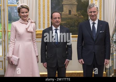 20140206 - PARIS, FRANCE : Reine Mathilde de Belgique, François Hollande, Président de la République française et Roi Philippe - Filip de Belgique photographié lors de la visite officielle à l'étranger du nouveau Roi et de la Reine de Belgique, au président de la République française François Hollande à Paris, France, le jeudi 06 février 2014. PISCINE PHOTO DE BELGA Banque D'Images