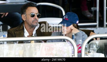 20140622 - ROTTERDAM, PAYS-BAS : Bruce Springsteen et sa femme Patti Scialfa participent à l'offre spéciale du Grand Prix international de dressage à Rotterdam, pays-Bas, sur 22 juin 2014. Leur fille Jessica Springsteen est une championne du saut de spectacle et participe au Grand Prix. COPYRIGHT ROBIN UTRECHT Banque D'Images