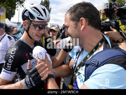 Allemand Tony Martin de l'équipe Omega Pharma - Quick Step célèbre après avoir remporté la phase 9 de l'édition 101st de la course cycliste Tour de France, à 170 km de Gerardmer à Mulhouse, le dimanche 13 juillet 2014, en France. Banque D'Images