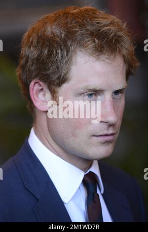 Le prince Harry de Grande-Bretagne photographié à l'hôtel de ville de Mons, en prévision de la commémoration au cimetière Saint-Symphorien, qui fait partie de l'anniversaire de la première Guerre mondiale en 100th, le lundi 04 août 2014. Banque D'Images