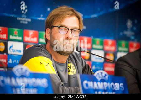 Jurgen Klopp, entraîneur-chef de Dortmund, photographié lors d'une conférence de presse de l'équipe allemande Borussia Dortmund, à Bruxelles, le mardi 30 septembre 2014. Dortmund jouera demain contre l'équipe belge RSC Anderlecht le 2 e jour de l'étape de groupe de la compétition de la Ligue des champions de l'UEFA, dans le groupe D. Banque D'Images