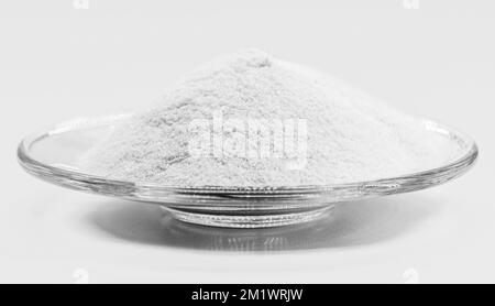 Cellulose microcristalline, pâte de bois raffinée, texturisant, agent anti-agglomérant, graisse de substitution, émulsifiant, utilisé dans les suppléments vitaminiques ou les pilules. Banque D'Images