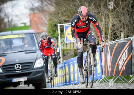 20150402 - OUDENAARDE, BELGIQUE : Jempy Drucker de l'équipe de course BMC de Luxembourg photographié sur le Paterberg lors de la reconnaissance de la piste de la course cycliste 'ronde van Vanderlaen - Tour des Flandres - Tour de Flandre' du dimanche prochain, jeudi 02 avril 2015, à Oudenaarde. BELGA PHOTO LUC CLAESSEN Banque D'Images