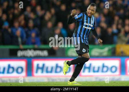 20150429 - BRUGGE, BELGIQUE : le club José Izquierdo fête ses heures après avoir marqué le match de la Jupiler Pro League entre le club Brugge et Charleroi, à Brugge, le mercredi 29 avril 2015, le cinquième jour de la Play-off 1. BELGA PHOTO BRUNO FAHY Banque D'Images