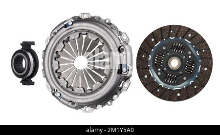 Ensemble d'embrayage de voiture isolé sur fond blanc. Disque d'embrayage et panier avec butée de débrayage. Banque D'Images