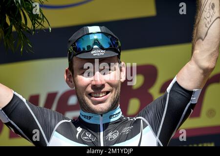 British Mark Cavendish de l'équipe Ettix - Quick-Step photographié après la phase 7 de l'édition 102nd de la course cycliste Tour de France, à 190,5 km de Livarot à Fougères, France, vendredi 10 juillet 2015. Banque D'Images