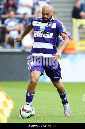 Anthony Vanden Borre d'Anderlecht photographié en action lors d'un match de football amical entre l'équipe belge de la première ligue RSC Anderlecht et l'Italien Lazio Roma, à Bruxelles, le dimanche 19 juillet 2015. Banque D'Images