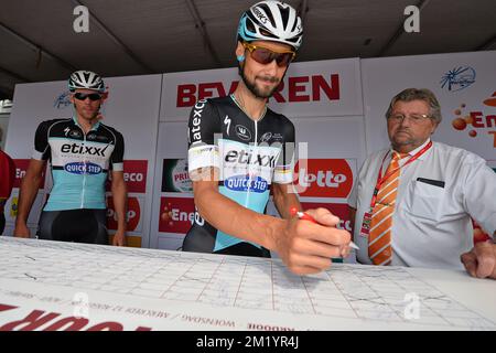 Belge Tom Boonen de l'équipe Etixx - Quick-Step photographié au début de l'étape 3rd de la course cycliste d'Eneco Tour, à 171,9 km de Beveren à Ardooie, mercredi 12 août 2015. Banque D'Images