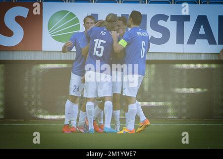 Les joueurs de Molde fêtent après avoir marqué lors du premier match de match des matchs de l'UEFA Europa League entre l'équipe norvégienne Molde et le Standard belge de Liège, à Molde, en Norvège, le jeudi 20 août 2015. Banque D'Images