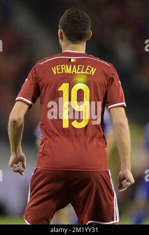 20150903 - BRUXELLES, BELGIQUE: Thomas Vermaelen de Belgique est marqué par un laser lors d'un match de qualification Euro 2016 entre l'équipe nationale belge de football Red Devils et Bosnie-Herzégovine, jeudi 03 septembre 2015, au stade du Roi Baudouin à Bruxelles (Stade Roi Baudouin - Koning Boudewijnsatdion). BELGA PHOTO YORICK JANSENS MARDI Banque D'Images