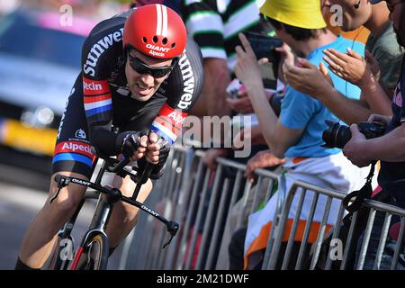 Dutch Tom Dumoulin de Team Giant-Alpecin photographié en action lors de la première étape de l'édition 99th de la course de vélo Giro d'Italia, un essai individuel de 9,8 km, le vendredi 06 mai 2016, à Apeldoorn, aux pays-Bas. Banque D'Images
