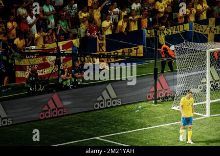 Zlatan Ibrahimovic, de Suède, photographié lors d'un match de football entre l'équipe nationale belge Red Devils et la Suède, dans le groupe E de l'étape de groupe des Championnats d'Europe Euro 2016 de l'UEFA, le mercredi 22 juin 2016, à Nice, en France. Banque D'Images