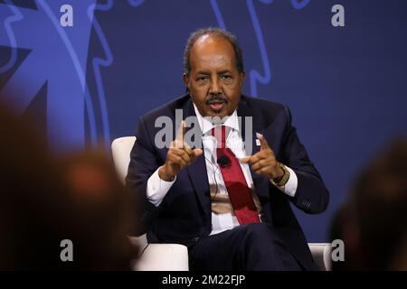 Washington, États-Unis. 13th décembre 2022. Le Président de la Somalie, Hassan Sheikh Mohamud, prend la parole lors du Forum pour la paix et la sécurité le premier jour des États-Unis Sommet des dirigeants africains au Centre de congrès Walter E. Washington à Washington DC mardi 13 décembre 2022. Photo par Jemal Countess/UPI crédit: UPI/Alay Live News Banque D'Images