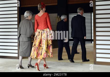 L'impératrice japonaise Michiko, la reine Mathilde de Belgique, l'empereur japonais Akihito et le roi Philippe - Filip de Belgique photographiés lors d'une réunion au Palais impérial le deuxième jour d'une visite d'État au Japon des Royals belges, mardi 11 octobre 2016, à Tokyo, au Japon. BELGA PHOTO ERIC LALMAND Banque D'Images