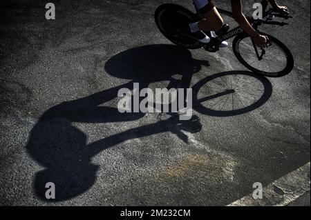 L'illustration montre le procès masculin de moins de 23 ans aux Championnats du monde de cyclisme sur route 2016 de l'UCI à Doha, Qatar, lundi 10 octobre 2016. BELGA PHOTO YORICK JANSENS Banque D'Images