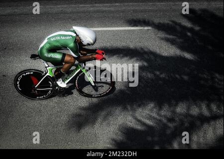 L'illustration montre le procès masculin de moins de 23 ans aux Championnats du monde de cyclisme sur route 2016 de l'UCI à Doha, Qatar, lundi 10 octobre 2016. BELGA PHOTO YORICK JANSENS Banque D'Images