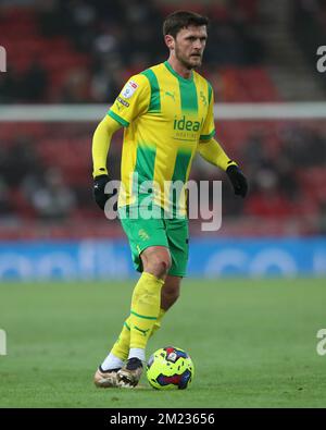 Sunderland, Royaume-Uni, 12th décembre 2022. West Bromwich Albion John Swift lors du match de championnat Sky Bet entre Sunderland et West Bromwich Albion au stade de Light, Sunderland, le lundi 12th décembre 2022. (Credit: Mark Fletcher | MI News) Credit: MI News & Sport /Alay Live News Banque D'Images